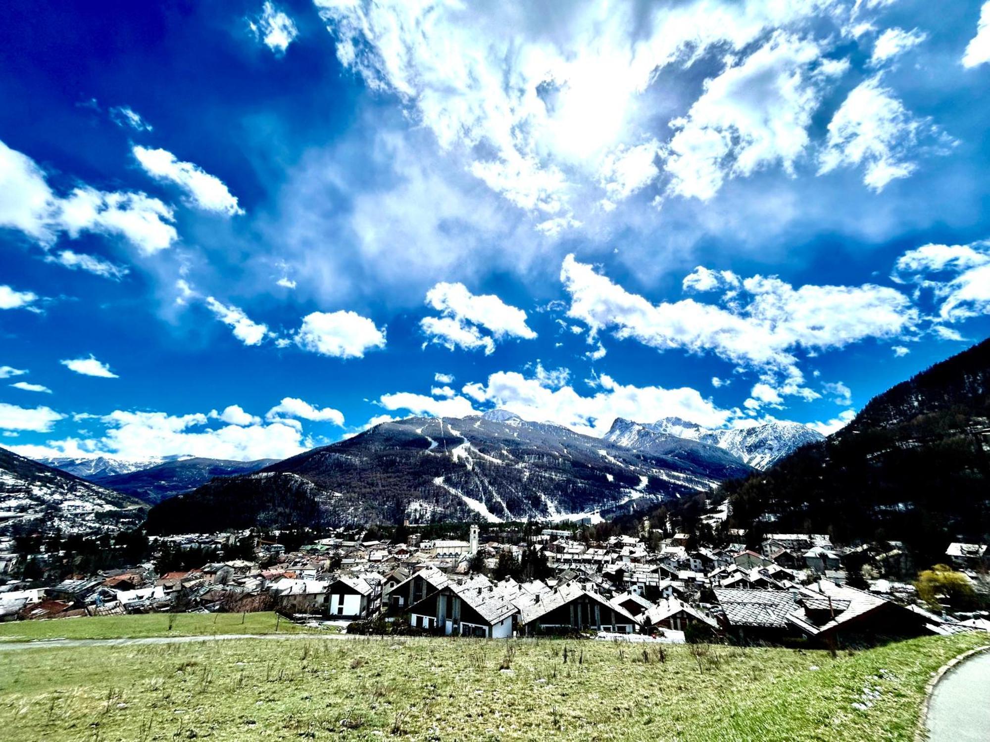 Hotel La Nigritella Bardonecchia Exterior photo